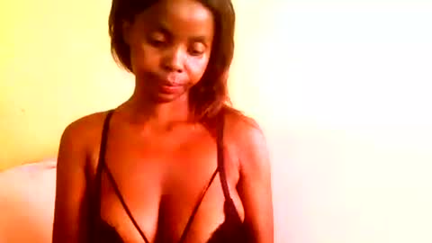 Snapshot of chante665 chatting on January 11, 8:22 am chante665 online show from January 11, 8:22 am