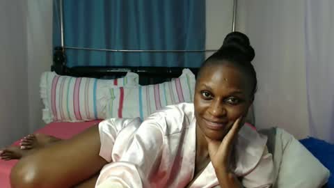 Snapshot of chantelsamz2 chatting on February 28, 4:10 am Chantel online show from February 28, 4:10 am