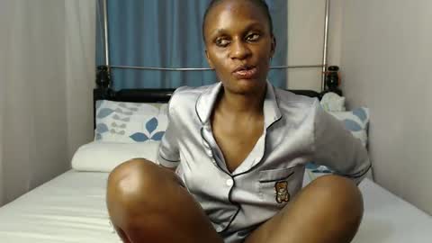 Snapshot of chantelsamz2 chatting on March 11, 11:48 pm Chantel online show from March 11, 11:48 pm