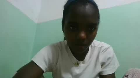 chanteuse655720 online show from June 9, 7:36 pm