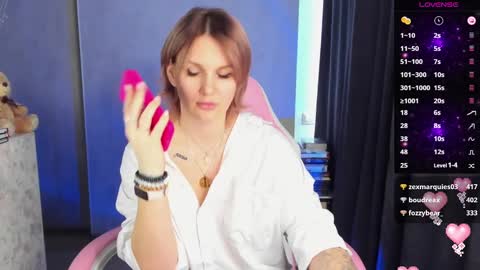 Suzanna Snow online show from February 26, 7:42 am