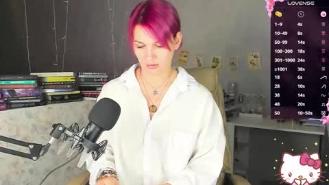 Suzanna Snow online show from September 14, 4:11 am