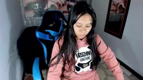 charis 2 online show from October 26, 7:31 pm