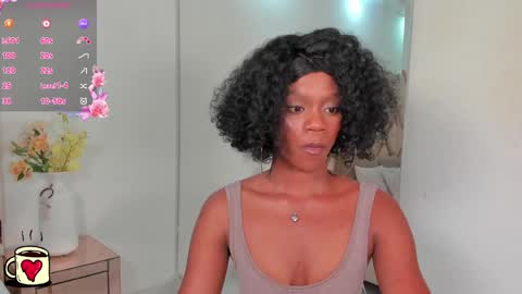 charis_hill online show from December 15, 7:42 pm