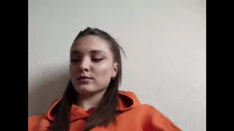 Tessa  online show from February 3, 8:30 am