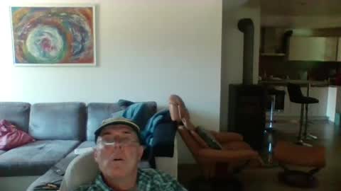 Snapshot of charles6064 chatting on July 28, 12:48 pm charles6064 online show from July 28, 12:48 pm