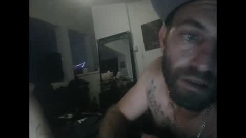 Snapshot of charlesb13 chatting on March 21, 5:01 am charlesb13 online show from March 21, 5:01 am