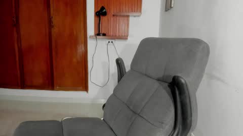 charley_morgan online show from February 17, 9:52 pm