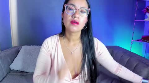 Snapshot of charlhot_ chatting on October 22, 12:38 pm charlhot_ online show from October 22, 12:38 pm