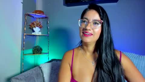 Snapshot of charlhot_ chatting on October 30, 12:39 pm charlhot_ online show from October 30, 12:39 pm