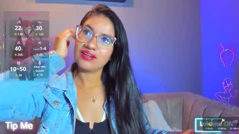 Snapshot of charlhot_ chatting on November 5, 12:27 pm charlhot_ online show from November 5, 12:27 pm