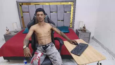 Charlie oconnor online show from June 17, 8:54 pm