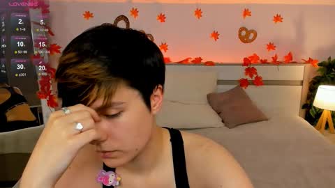 Charliee online show from September 18, 10:39 am