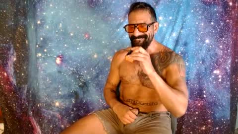 Snapshot of charlieprospect chatting on October 3, 10:51 pm Charlie Prospect online show from October 3, 10:51 pm