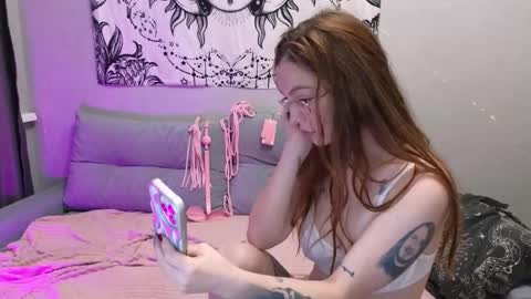 charliestormm online show from November 21, 4:33 am