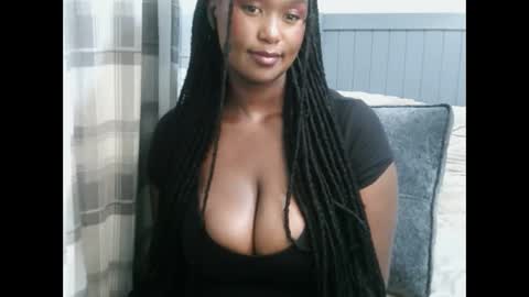charllette online show from May 22, 8:47 pm