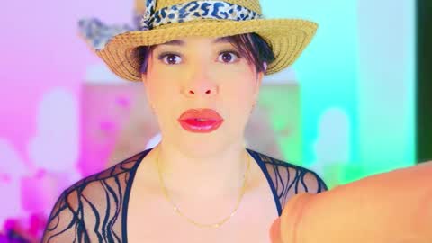 Charloott Evans online show from October 26, 10:36 pm