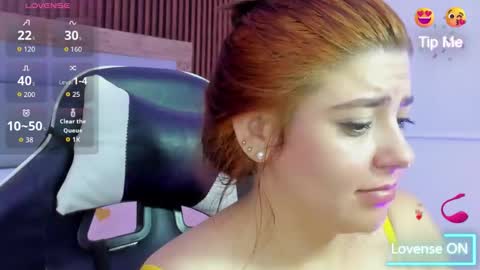 Snapshot of charlotee_rouse chatting on October 21, 7:53 am CHARLOTEE online show from October 21, 7:53 am