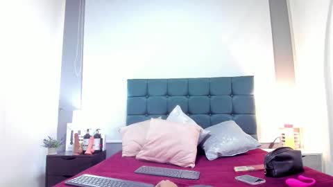 Charlott online show from November 5, 2:17 pm