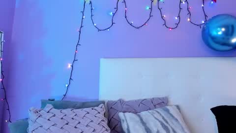 Char 3 online show from December 18, 3:40 pm