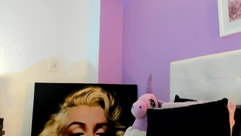 Snapshot of charlotte1117 chatting on March 28, 4:28 pm Char 3 online show from March 28, 4:28 pm