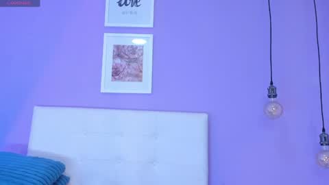 Snapshot of charlotte1117 chatting on May 31, 5:31 pm Char 3 online show from May 31, 5:31 pm