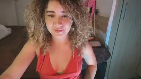 Snapshot of charlotte1117 chatting on July 19, 7:17 pm Char 3 online show from July 19, 7:17 pm