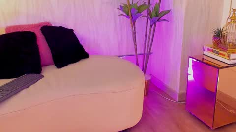   Charlotte  online show from November 10, 7:46 pm