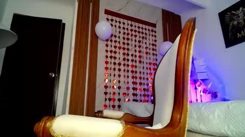 Charlotte  online show from February 7, 1:15 pm