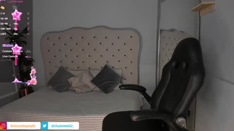 charlotte  grey online show from December 28, 7:01 pm