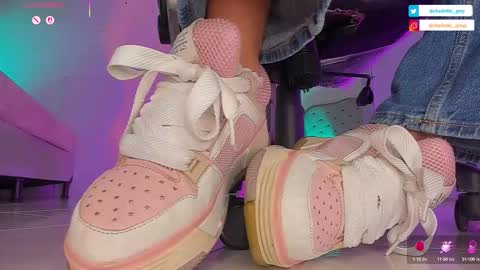 charlotte  grey online show from October 7, 7:11 pm