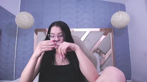 Snapshot of charlotte_colee chatting on December 2, 11:56 am Charlotte colee online show from December 2, 11:56 am