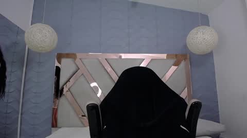 Snapshot of charlotte_colee chatting on December 5, 3:28 pm Charlotte colee online show from December 5, 3:28 pm