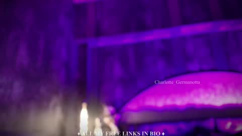 Snapshot of charlotte_germanotta_ chatting on December 27, 4:10 pm Charlotte online show from December 27, 4:10 pm
