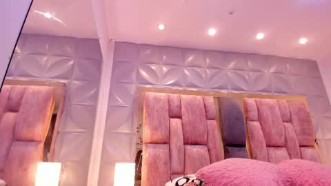 Charlotte Icee online show from July 28, 3:43 pm