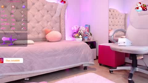Charlotte online show from December 17, 2:44 pm