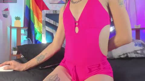 CHARLOTTELANDRY online show from June 19, 2:21 pm