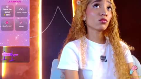 CHARLOTTE online show from September 23, 12:52 pm