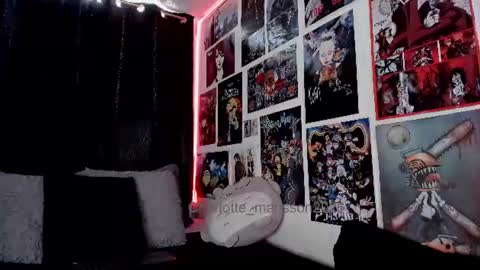 Charlotte online show from July 3, 7:42 pm