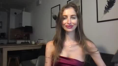 Snapshot of charlotte_roche chatting on September 30, 1:49 pm Charlotte Roche online show from September 30, 1:49 pm