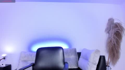 Snapshot of charlotte_whitee1 chatting on October 11, 12:36 pm Charlotte Everyday From 0700 to 1300 Col Time online show from October 11, 12:36 pm