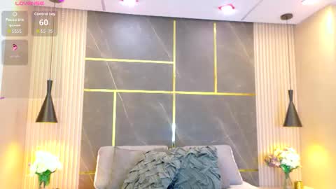 charlottebrandt_ online show from June 13, 3:15 am
