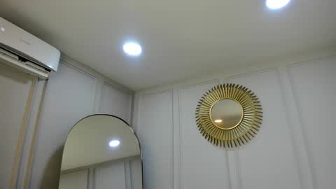 charlottebrownn_ online show from November 12, 5:41 am