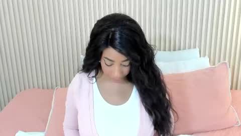 Snapshot of charlottebrowns__ chatting on July 6, 12:02 pm Charlotte online show from July 6, 12:02 pm