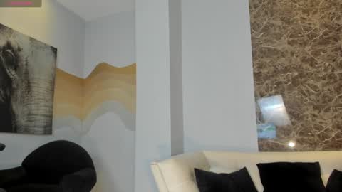 Charlotte online show from December 15, 11:23 am