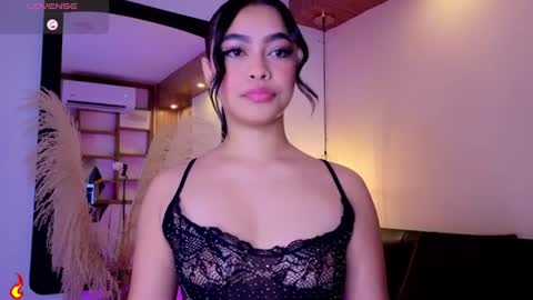 Snapshot of charlotteg18 chatting on July 13, 3:53 am Charlote online show from July 13, 3:53 am
