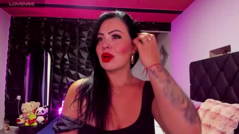 charlot online show from November 5, 9:59 pm