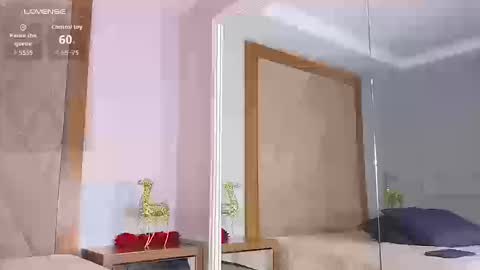 Snapshot of charlottemonrroe chatting on March 25, 2:01 pm charlotte monrroe online show from March 25, 2:01 pm