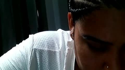 charlottequeen_21 online show from July 17, 1:34 am