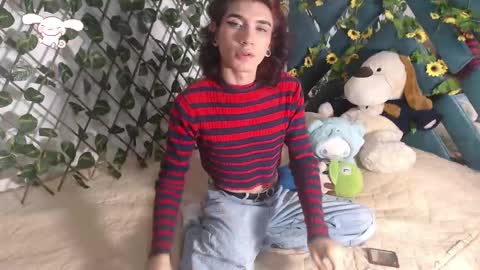 charly_evans60 online show from March 11, 11:37 pm